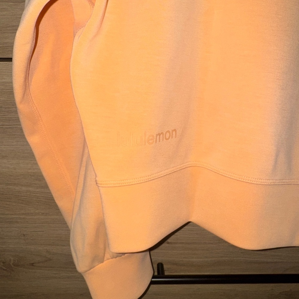 Lululemon Softstreme Crewneck Oversized Pullover - Picture 2 of 2